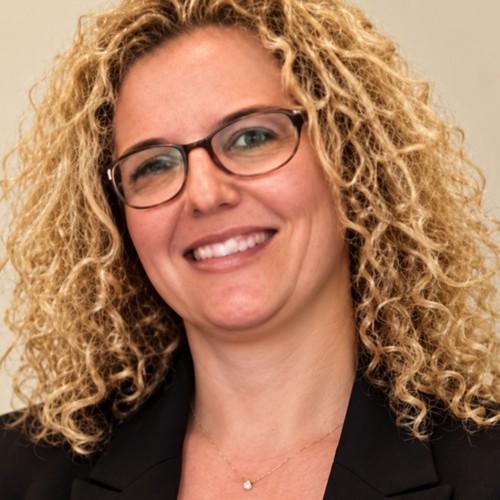 Nathalie Nguyen, Service clients, Lutetia Group